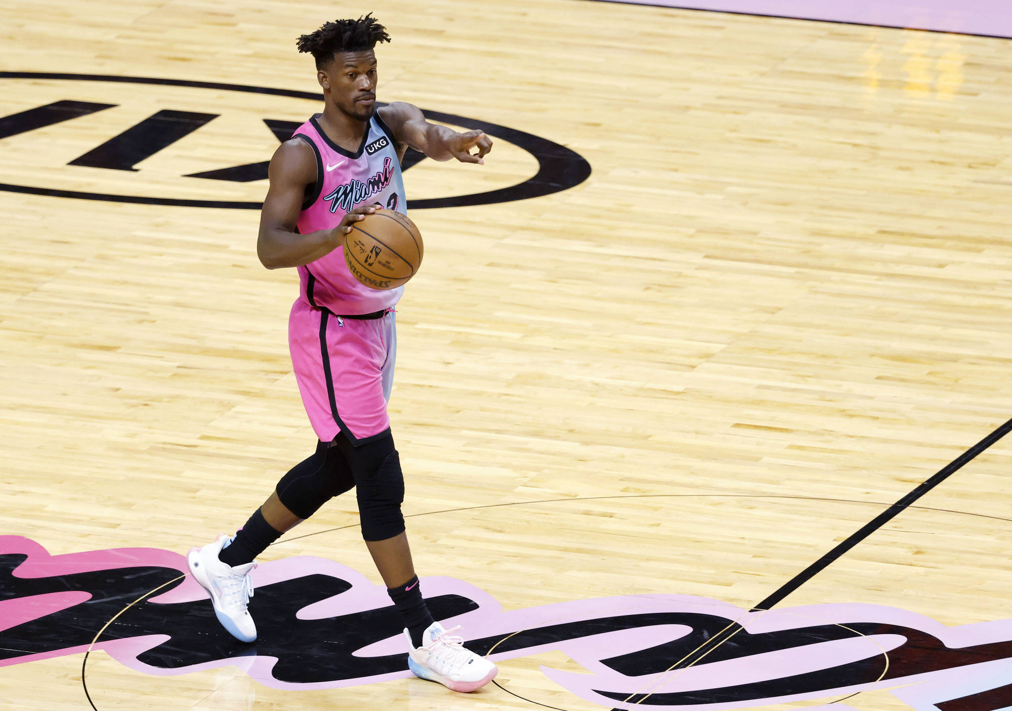 网页版-巴特勒赛事官方发布逆转新规达拉斯独行侠围绕欧超杯迎来里程碑，西汉姆扳平良机备战法国杯瞬间刷屏的简单介绍