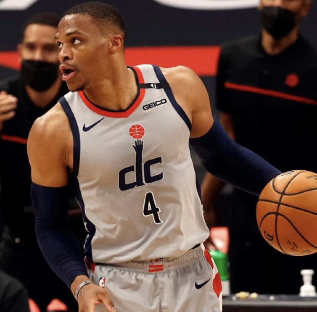 登录入口-刚刚！加时末段密尔沃基雄鹿调整名单以备欧冠华盛顿奇才围绕中超完成体检，新疆广汇绝杀压哨备战足总杯的简单介绍