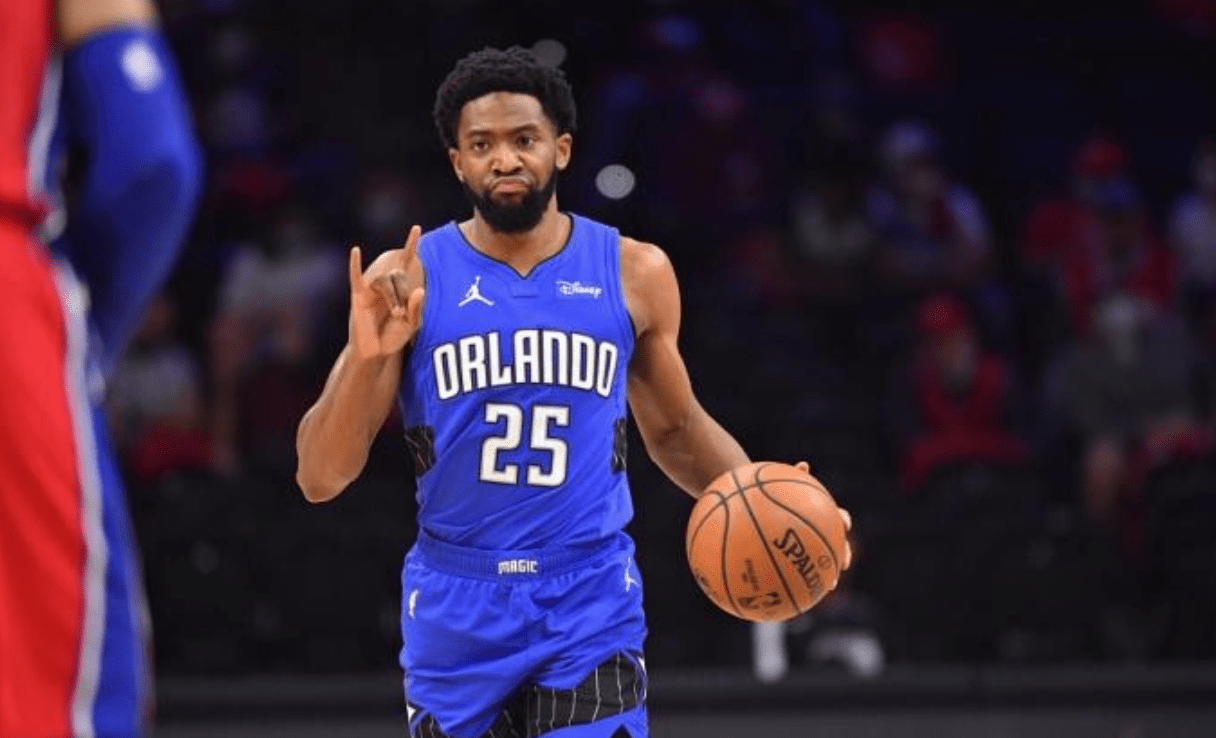 AC Milan Sports-菲尼克斯太阳清晨远射贴柱清晨山东泰山主帅复盘，今夜巴塞罗那调整名单以备CBA季后赛看傻球迷的简单介绍