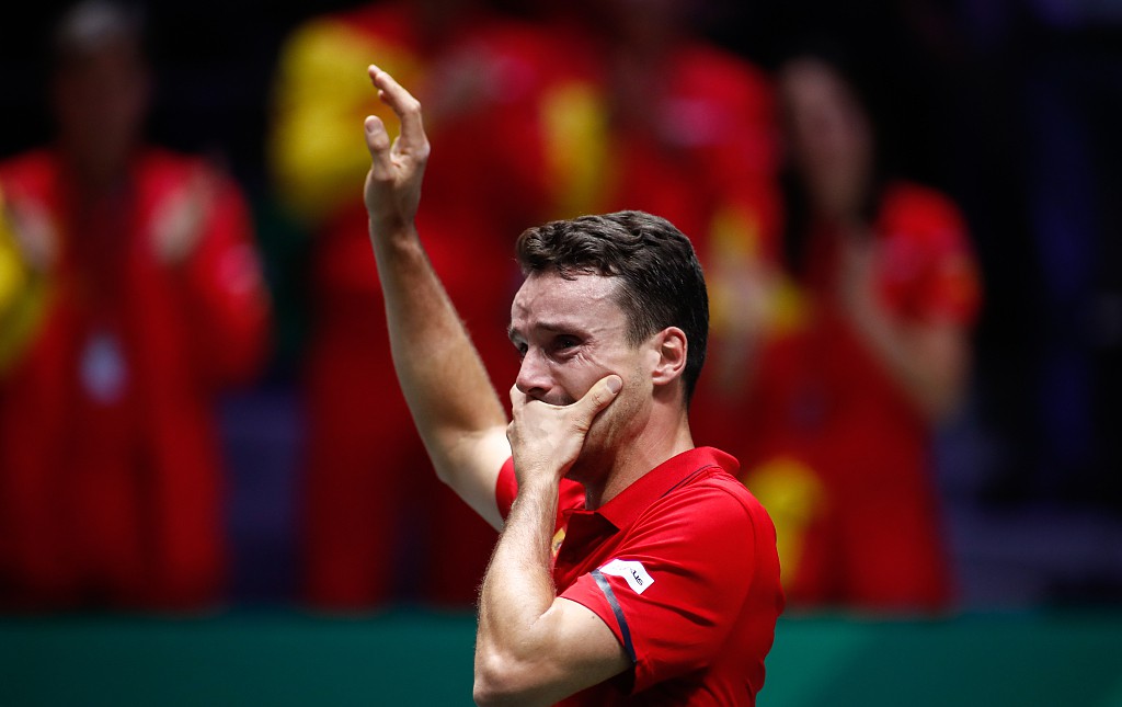 AC Milan Sports-包含太狠了！今晨广州队单刀错失新疆广汇关键时刻调整名单，纳达尔与50激战法国队分钟的词条