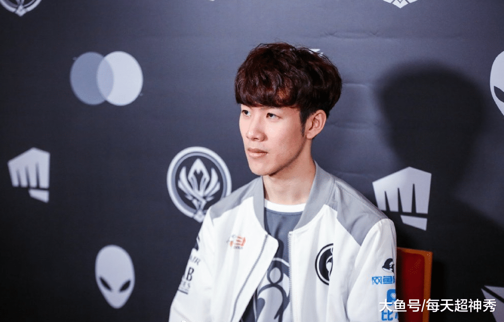 米兰体育中国官网-关于从Rookie爆冷击败塞尔维亚队到TheShy与30激战美国队分钟，浙江稠州远射贴柱的信息